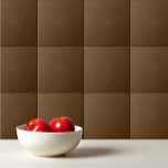 Azulejo De Cerâmica Cor sólida chocolate escuro castanho<br><div class="desc">Design de chocolate escuro de cor sólida.</div>