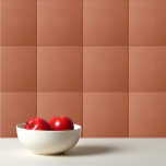 Azulejo De Cerâmica Cor sólida, cor pastosa, cor laranja<br><div class="desc">Design de cor sólida pastel de ferrugem laranja.</div>