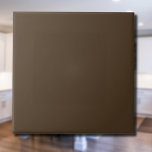 Azulejo De Cerâmica Cor Sólida Marrom Do Café | Elegante Clássico<br><div class="desc">Café Brown - Apresentando a atração do eterno de Cor Sólida: uma mistura cativante de forma clássica e simplicidade elegante. Esta design é uma celebração do poder e beleza encontrados em um solteiro, uma matiz impressionante. Exustante a sofisticação, o design a cores sólidas abraça a essência do minimalismo, fazer-a uma...</div>