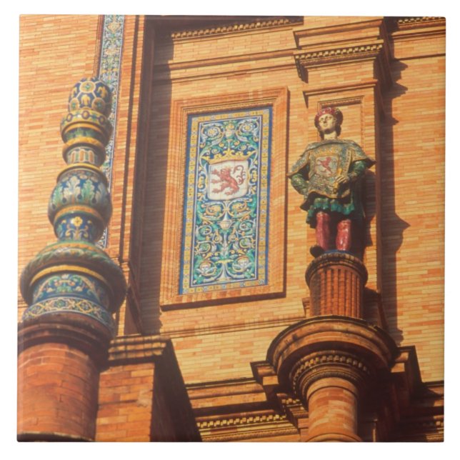 Azulejo De Cerâmica Detalhe da estátua cerâmica na Plaza de Espana em (Frente)