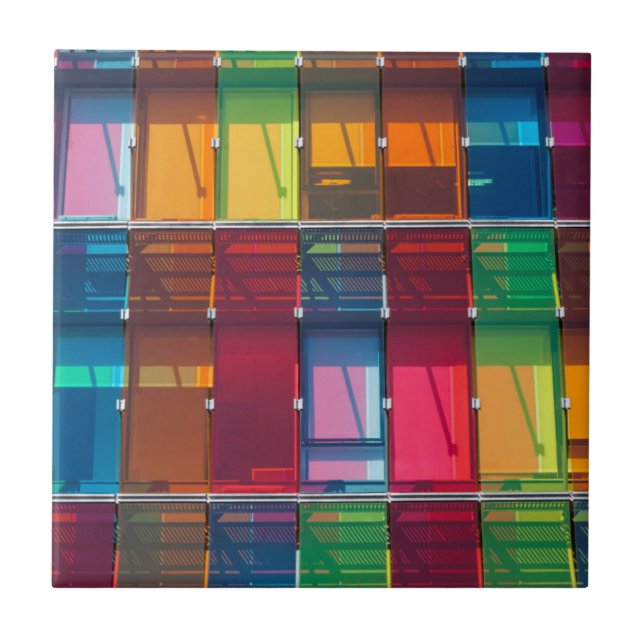 Azulejo De Cerâmica Detalhe de edifício comercial multicolorido (Frente)