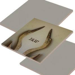 Azulejo De Cerâmica Dois Herões Atingidos com Iniciais Costeiros