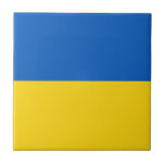 Azulejo De Cerâmica Drapeau Ukraine<br><div class="desc">Drapeau de l'Ukraine: Les couleurs sont associées au paysage ukrainien,  les bandes horizontales bleue et jaune symbolisent le ciel bleu sur les champs de blé.</div>