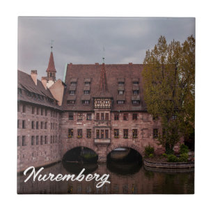 Azulejo De Cerâmica Edifício histórico ao pôr do sol em Nuremberga, Al