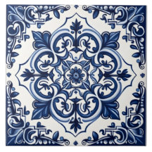 Estilo Russo do Mediterrâneo Português