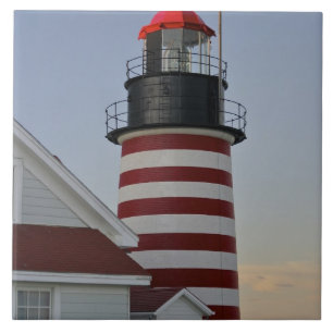 Azulejo De Cerâmica EUA, Maine, Lubec. Farol de West Quoddy Head,
