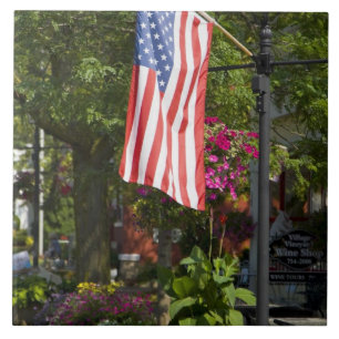 Azulejo De Cerâmica EUA, Nova York, Lewiston. Bandeira americana anexa