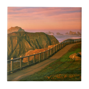 Azulejo De Cerâmica EUA, Oregon, Bandon. Rochas vistas da trilha