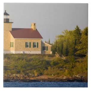 Azulejo De Cerâmica Farol no Lago Superior perto de Copper Harbor