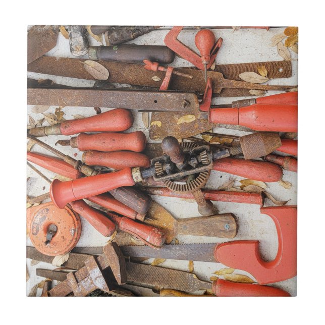 Azulejo De Cerâmica Ferramenta Antiguamente Rustic Red Man (Frente)