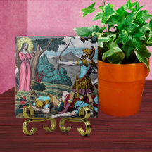 Filomena sendo picada com setas