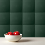 Azulejo De Cerâmica Floresta sólida verde-escuro<br><div class="desc">Design verde-escuro maciço da floresta.</div>