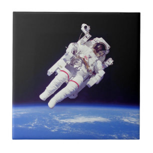 Azulejo De Cerâmica Foto do Astronauta com Jetpack em Caminhada Espaci