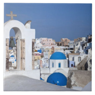 Azulejo De Cerâmica Grécia, Santorini. Torre sineira e cúpulas azuis d