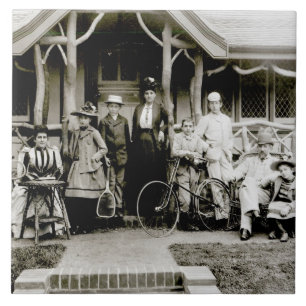 Azulejo De Cerâmica Grupo da família, c.1900 (foto de b/w)