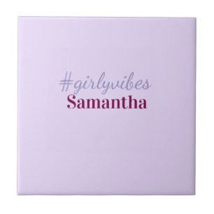 Azulejo De Cerâmica hashtag girlyvibes roxo claro rosa vibrações femin