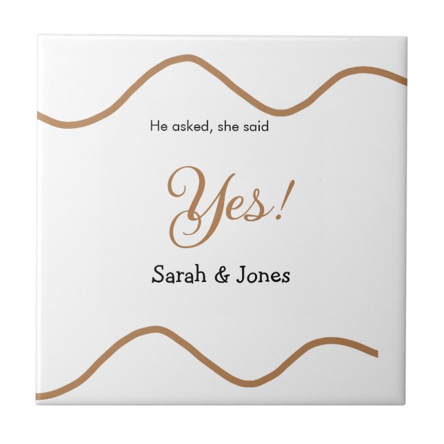 Azulejo De Cerâmica He asked she said yes engagement simple minimal  (Frente)
