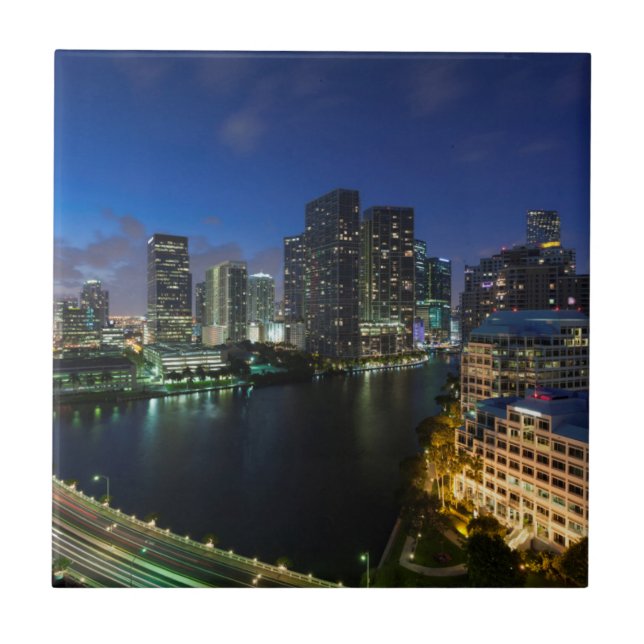 Azulejo De Cerâmica Horizonte urbano elevado de Brickell Key (Frente)