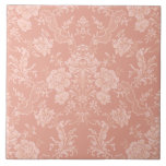 Azulejo De Cerâmica Imagem Romântica Chic Floral Damask-Peach<br><div class="desc">Design de damasco floral,  inspirado no legante vintage,  com flores de pêssego chic monocromáticas,  claras-escuras,  rolhas de folhas e baloiços de delicadas fitas de legado. Este padrão é perfeito e pode ser dimensionado para cima ou para baixo.</div>