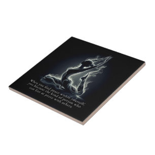 Azulejo De Cerâmica Instrutor Yoga Reiki Pose Rei Pigeon com uma perna