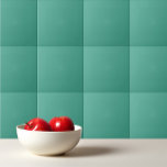 Azulejo De Cerâmica Jade de menta sólida com brilho de patina verde<br><div class="desc">Jade de menta sólida com design verde patina.</div>