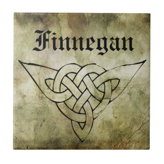 Azulejo De Cerâmica linocut simbólico irlandês celta do sobrenome