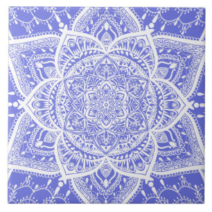 Azulejo De Cerâmica Mandala azul e branca - Loergann em Bluebell