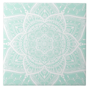 Azulejo De Cerâmica Mandala Verde e Branca - Loergann em Vidro do Mar