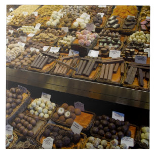 Azulejo De Cerâmica Mercat de Sant Josep, doces sortidos de chocolate