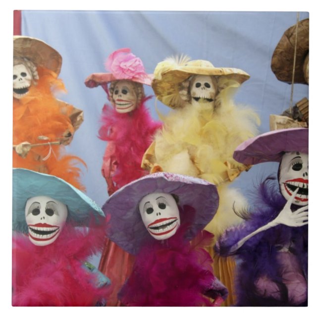 Azulejo De Cerâmica México. Catrinas Esqueletais, figuras celebrando (Frente)