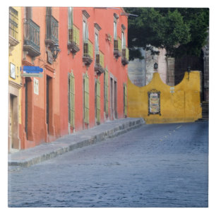 Azulejo De Cerâmica México, San Miguel de Allende, Casas ao longo