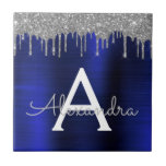 Azulejo De Cerâmica Monograma de metal com Marinho de prata azul com b<br><div class="desc">Folha azul de prata e Marinho Folha escamosa metálica Brilhante com massa metálica escovada Nome do monograma metálico e Azulejos cerâmicos iniciais. Isto faz o doce e perfeito aniversário de 16 anos, casamento, chá de panela, aniversário, chá de fraldas ou festa de solteira presente para alguém que ama luxo de...</div>