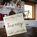 Azulejo De Cerâmica Monograma Olive Garland Rustic Green Toscana<br><div class="desc">Galeria de oliveiras russas. Escrito na Toscânia em coordenação verde. Combine e combine com outros azulejos para criar o seu aspecto perfeito. 100% de satisfação do cliente com o "Zazzle" todos os dias.</div>