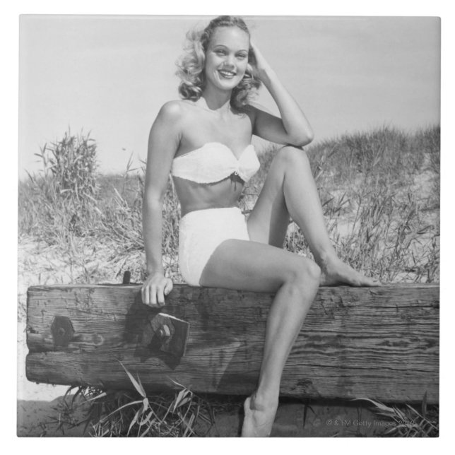 Azulejo De Cerâmica Mulher no biquini (Frente)