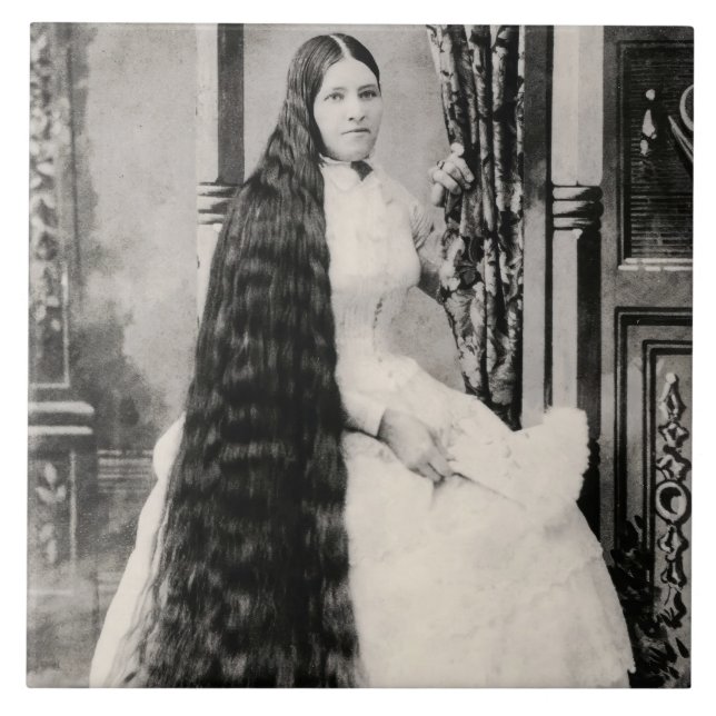 Azulejo De Cerâmica Mulher Vitoriana com Cabelo Longo (Frente)