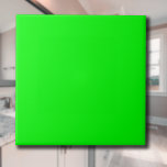 Azulejo De Cerâmica Neon Electric Green Solid Color | Clássico |Elegan<br><div class="desc">Neon Electric Green Solid Color | Clássico | Elegante | Evolução | NA MODA | Presente</div>
