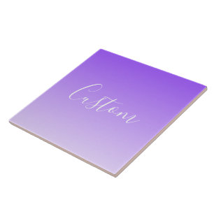 Azulejo De Cerâmica Nome em Letra Cursiva & Sombreado Roxo Claro Editá