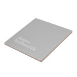 Azulejo De Cerâmica Nome Mínimo Retroativo (ou outro texto)<br><div class="desc">Design personalizável moderno com um nome ou outro texto.</div>