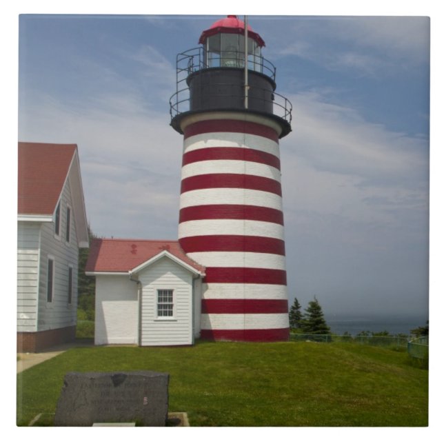Azulejo De Cerâmica O Parque Estadual do Farol West Quoddy Head é o (Frente)