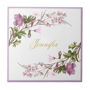 Azulejo De Cerâmica O rosa roxo do Lilac do monograma floresce o