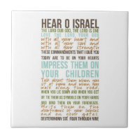 Oração de Shema em inglês na porta copos do