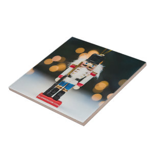 Azulejo De Cerâmica Ornamento de figurino do craqueador de NatalJoe nu