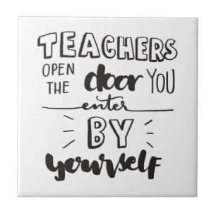 Azulejo De Cerâmica Os professores abrem a porta que você entra por s