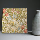 Azulejo De Cerâmica Ouro Lily William Morris Arts Artesanatos Floral<br><div class="desc">William Morris Lily Design. William Morris era um designer de têxteis inglês, artista, escritor e socialista associado à Irmandade Pré-Raphaelita e ao Movimento de Artes e Artesanatos Britânicos. Ele fundou uma empresa de design em parceria com o artista Edward Burne-Jones, e o poeta e artista Dante Gabriel Rossetti. Este belo...</div>