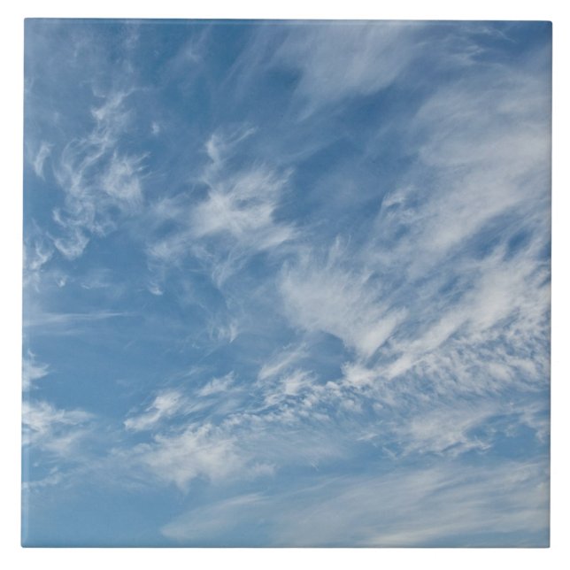 Azulejo De Cerâmica Padrão Azul de Nuvens Brancas Espalhadas no Céu Az (Frente)