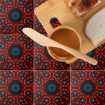 Azulejo De Cerâmica Padrão Floral Azul Preto-Vermelho Foliar<br><div class="desc">Introduzindo um design decorativo excepcional de azulejo de cerâmica que é destinado a cativar seu olhar. Esta criação monocêntrica mostra um padrão vibrante e intrincado adorado com motivos florais encantadores inspirados pelas tradições folclóricas, evocando um senso de fascínio étnico. A paleta de cores ricas combina tons de vermelho, preto e...</div>