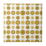 Azulejo De Cerâmica Padrão Geométrico Dourado da Mostarda Moderna do S<br><div class="desc">design de inspiração moderna do século médio com padrão de mostarda de ouro retrorreflector em fundo branco. Design simples e limpo moderno. Crie seu próprio padrão personalizado carregando uma nova imagem ou use o botão "contate este designer" para obter ajuda. Para criar seu próprio design de padrão: 1. Selecione personalizar...</div>