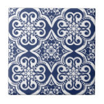Azulejo De Cerâmica Padrão marroquino azul e branco<br><div class="desc">Padrão marroquino azul e branco elegante. Este design está disponível em várias cores e produtos.</div>