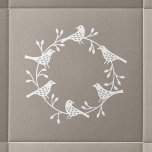 Azulejo De Cerâmica Pássaro Escandinavo Moderno e Wreath Rosehip<br><div class="desc">Design de corta-corta-coroa rosa. Branco sobre fundo neutro, </div>