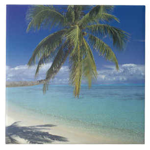 Azulejo De Cerâmica Praia de Matira na ilha de Bora Bora, Sociedade